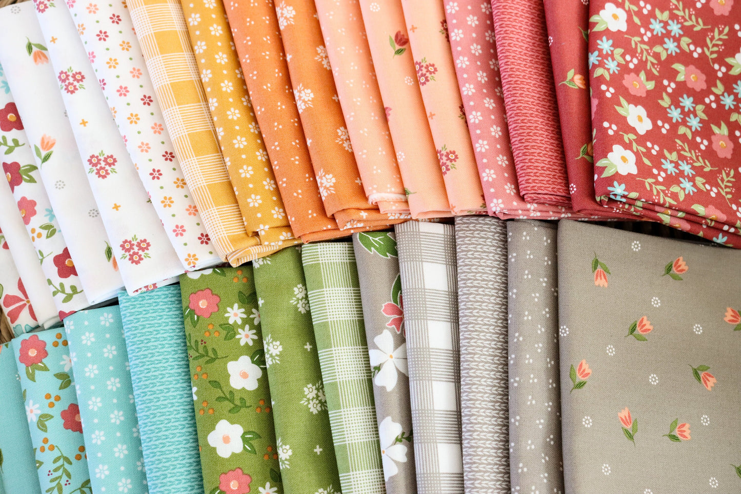 Bountiful Blooms Jelly Roll (2.5" Strips) By Sherri and Chelsi For Moda 40pcs 37660JR