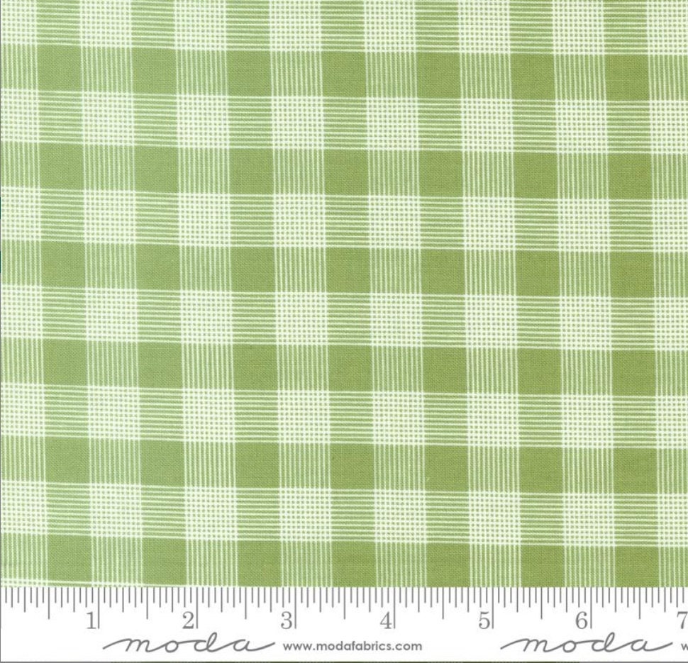 Bountiful Blooms Fern 37665 19 By Sherri & Chelsi For Moda