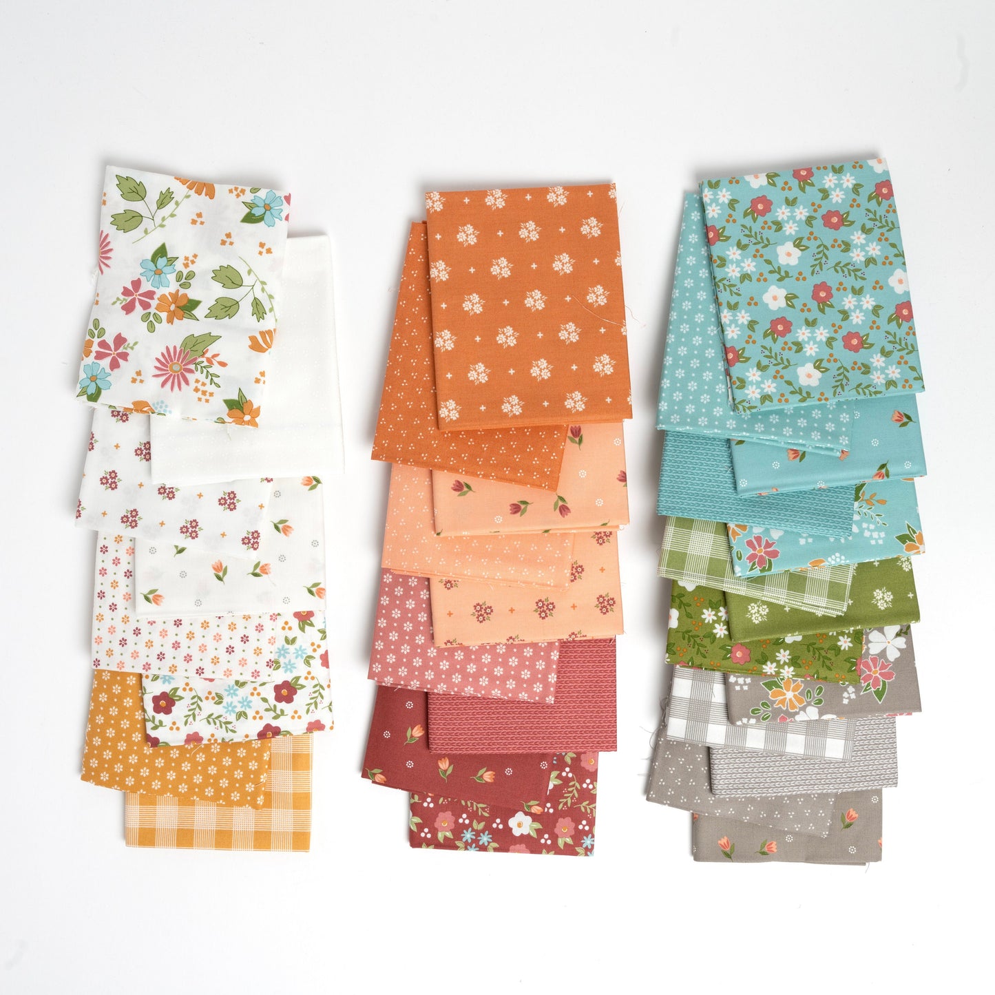 Bountiful Blooms Fat Quarter Bundle By Sherri and Chelsi for Moda Fabrics 30pcs